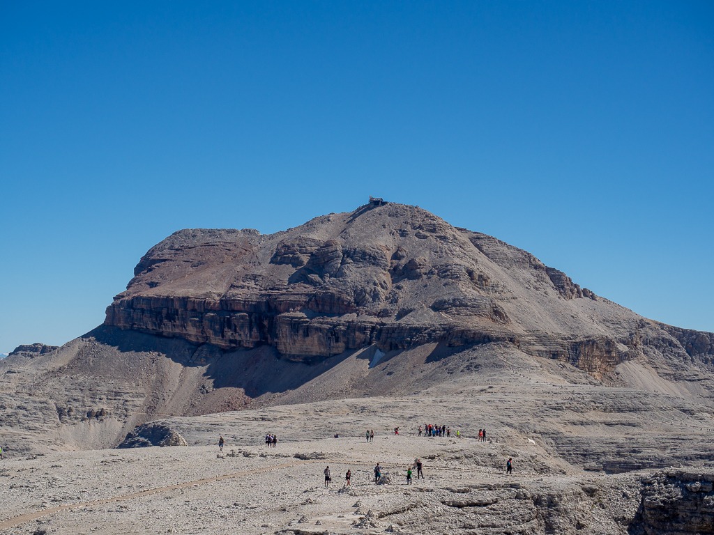 Piz Boè- księżycowy krajobraz